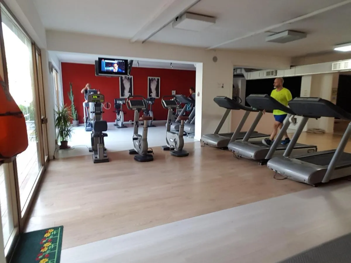 Spazio-Confort-Fitness Piombino Apartment